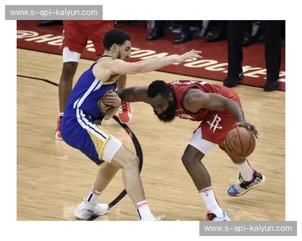 铁血与艺术的巅峰碰撞：热火vs马刺视频直播，点燃你血液里的篮球火！