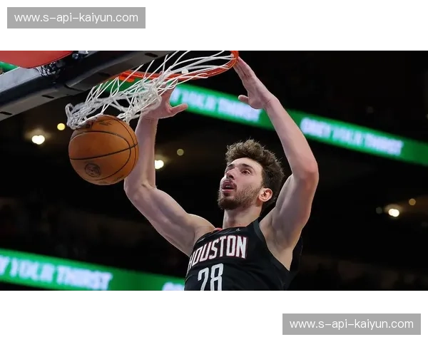 鹰火箭巅峰对决：当老鹰的锐利爪牙遇上火箭的炙热火焰